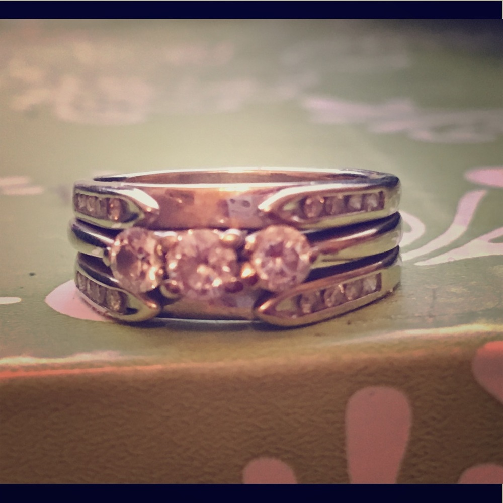 Genuine Diamond and solid gold redesign set ring